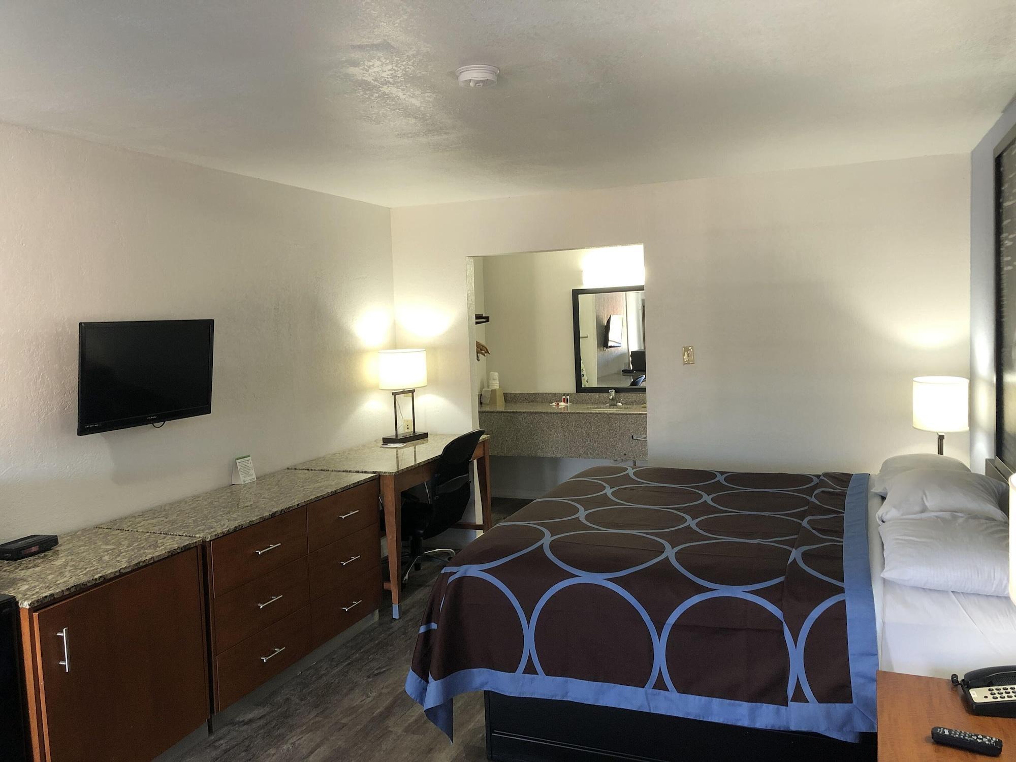 Super 8 By Wyndham - Canton, Texas Buitenkant foto